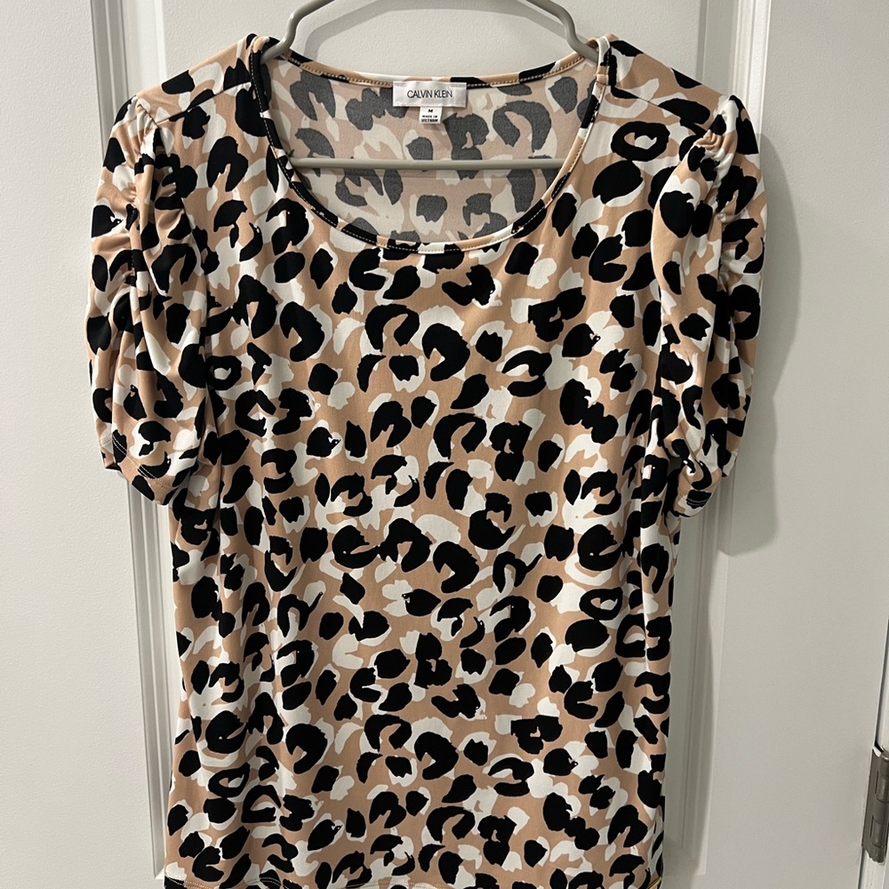Calvin Klein Leopard Print Women's Top - Black and Tan